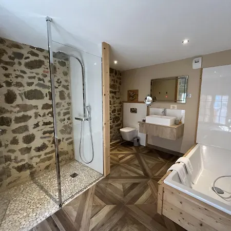 Le 19 - 19 - 50m2 - Centre Historique - Clim *